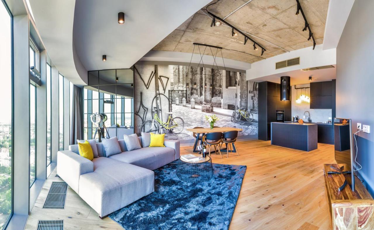 Apartamenty Sky Tower 브로츠와프 외부 사진