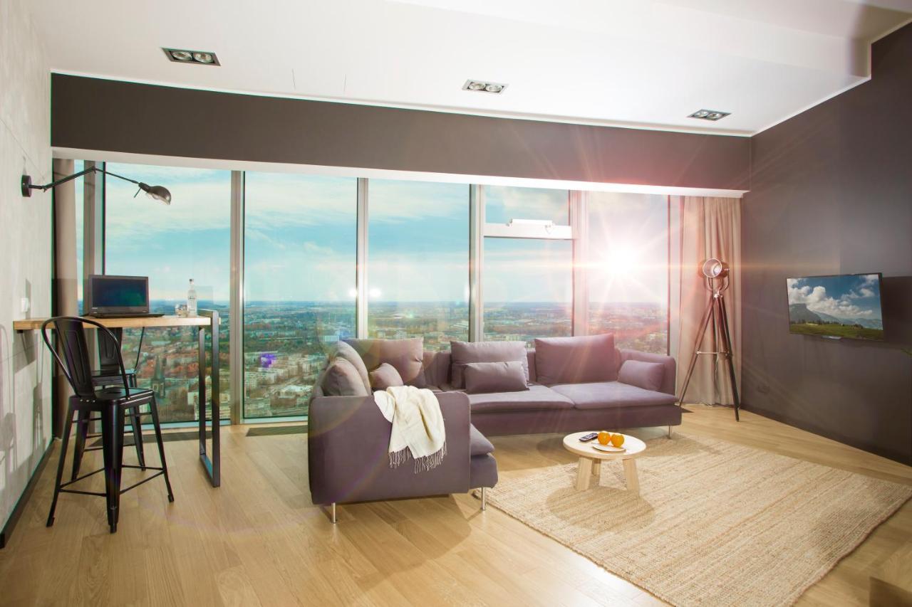 Apartamenty Sky Tower 브로츠와프 외부 사진