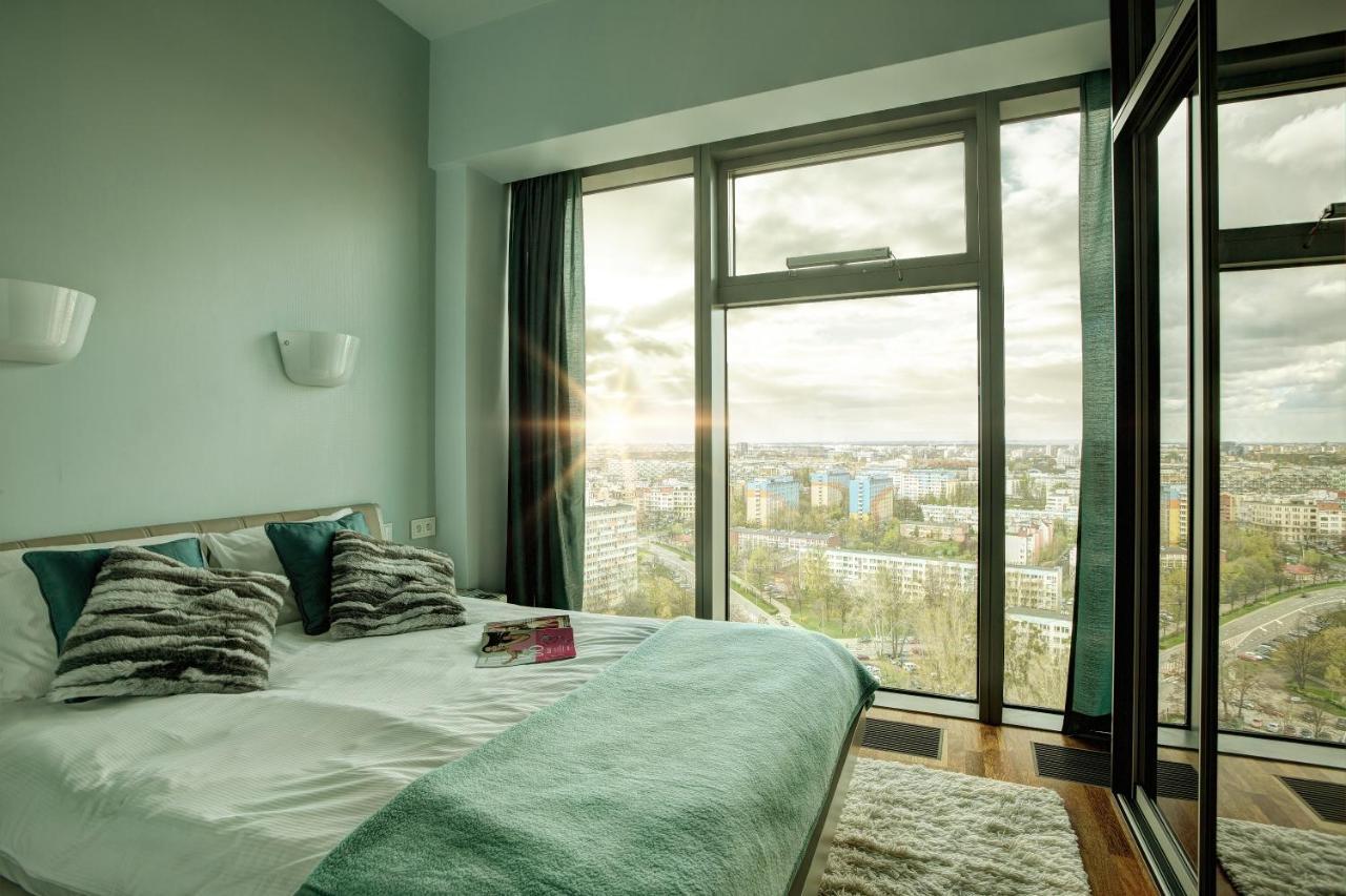 Apartamenty Sky Tower 브로츠와프 외부 사진